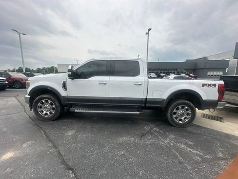 Used 2020 Ford F350 Lariat w/ Chrome Package AWD/4WD image 8