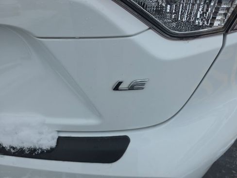 Used 2024 Toyota Corolla LE image 5