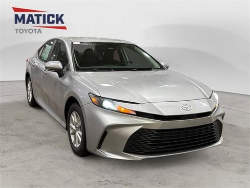 New 2026 Toyota Camry LE image 1