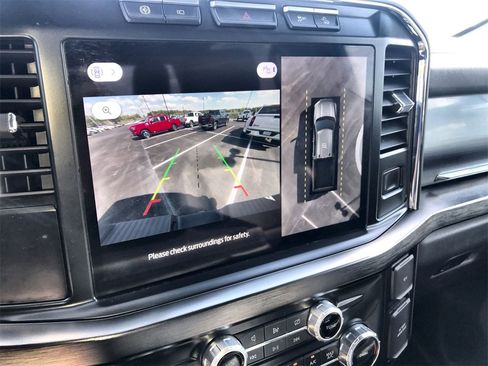 Used 2023 Ford F250 Lariat w/ Tremor Off-Road Package image 17