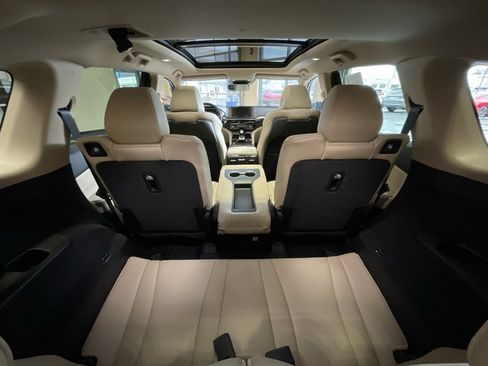 Certified 2025 Acura MDX SH-AWD image 27