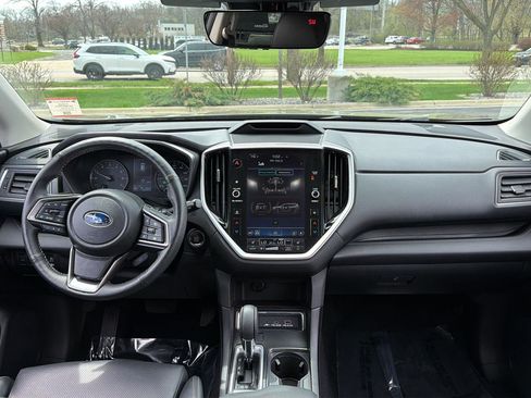 Used 2023 Subaru Ascent Limited image 18