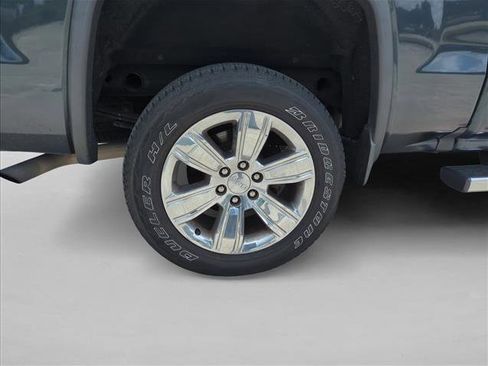 Used 2017 GMC Sierra 1500 SLT RWD image 28