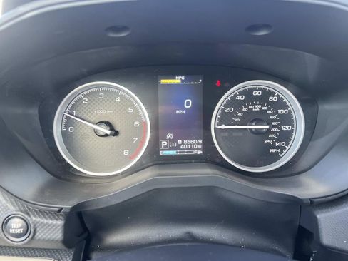 Used 2024 Subaru Forester Limited image 18