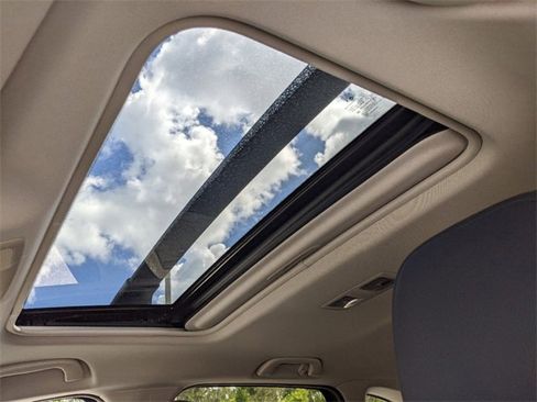 Used 2025 MAZDA CX-5 Carbon Edition image 18