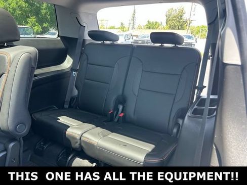 Used 2023 GMC Acadia AT4 w/ Technology Package AWD/4WD image 16