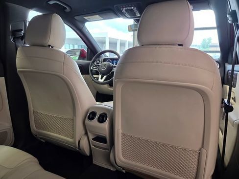 Used 2021 Mercedes-Benz GLA 250 4MATIC image 19