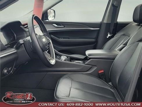 Certified 2022 Jeep Grand Cherokee L Limited image 14