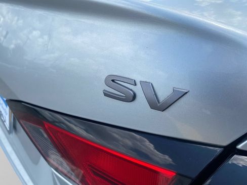 Used 2024 Nissan Altima 2.5 SV w/ SV Premium Package FWD image 29