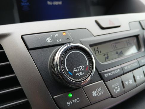 Used 2015 Honda Odyssey EX-L image 13