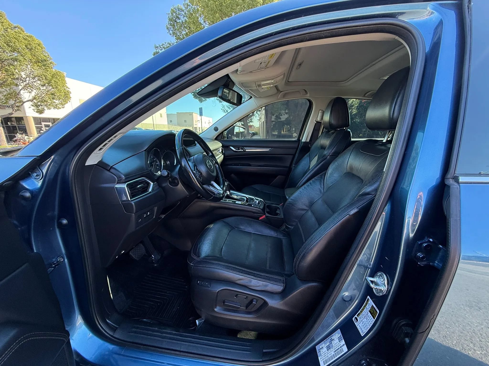 Used 2017 MAZDA CX-5 Grand Touring w/ Premium Package FWD image 9