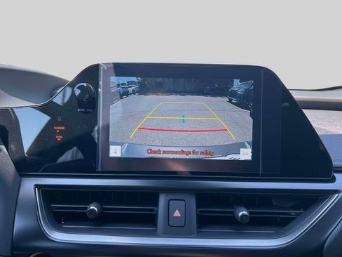 New 2026 Lexus UX 300h AWD image 27