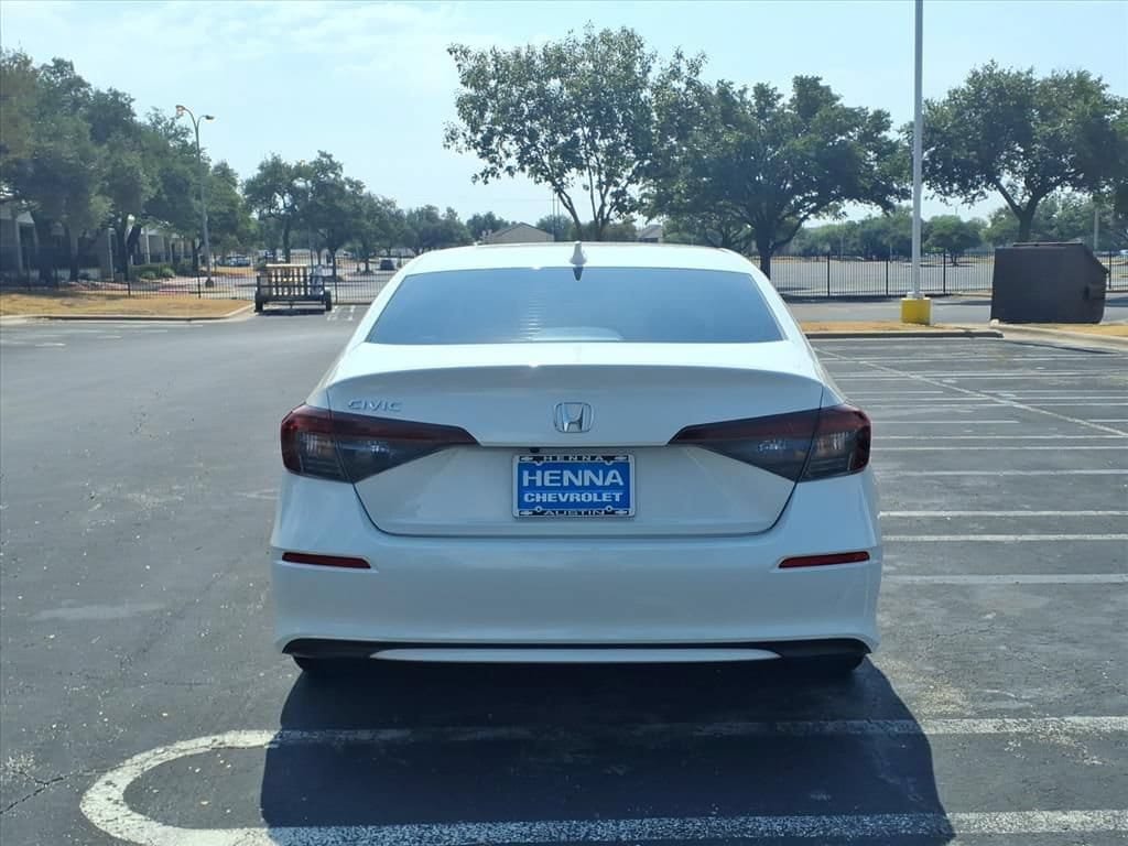 Used 2025 Honda Civic LX image 5