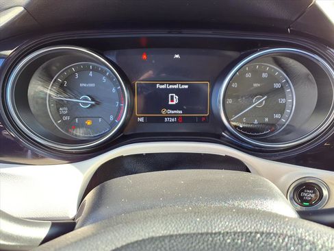 Used 2023 Buick Encore GX Preferred image 11