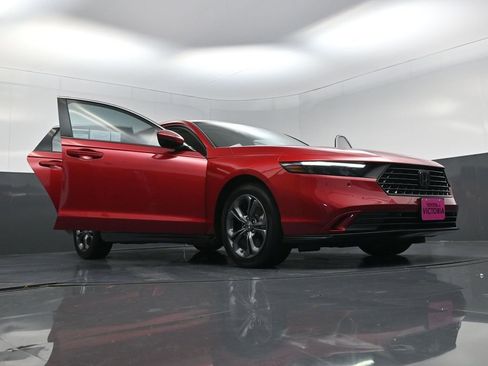 Used 2024 Honda Accord EX-L image 26