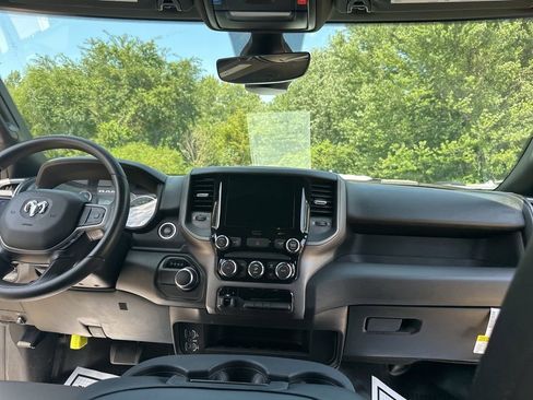 Used 2023 RAM 3500 Tradesman w/ Convenience Group image 26