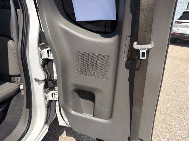 Used 2019 Nissan Frontier S RWD image 11