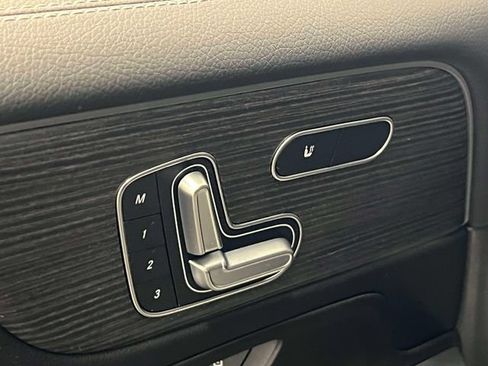 Certified 2026 Mercedes-Benz GLB 250 4MATIC image 17