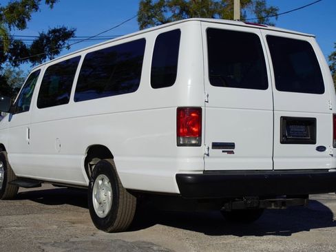 Used 2014 Ford E-350 and Econoline 350 XL w/ Interior Upgrade Package image 23
