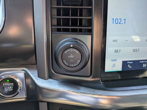 Used 2022 Ford F150 Lariat image 17