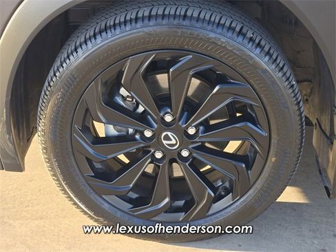 Certified 2025 Lexus UX 300h FWD image 10
