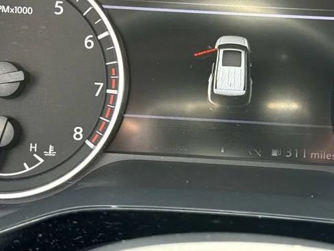 Used 2025 Nissan Pathfinder SV AWD/4WD image 47