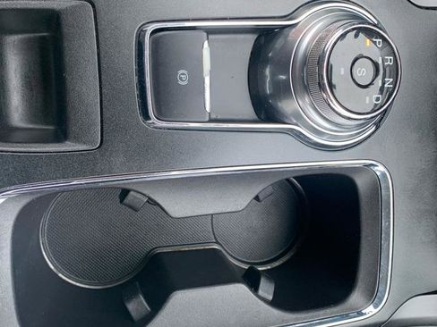 Used 2017 Ford Fusion Titanium image 17