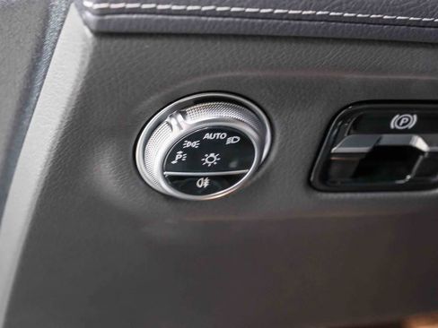 Certified 2024 Mercedes-Benz EQS 580 4MATIC Sedan image 27