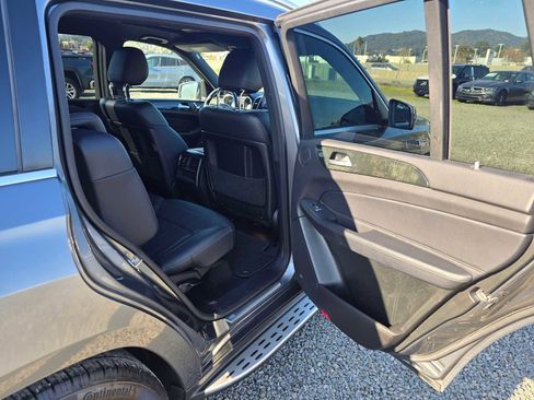 Used 2019 Mercedes-Benz GLS 450 4MATIC image 14