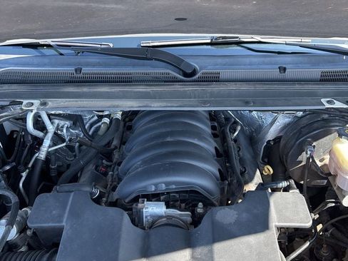 Used 2015 Chevrolet Tahoe LTZ AWD/4WD image 40