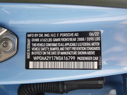 Used 2022 Porsche Taycan image 33