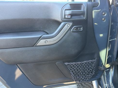 Used 2017 Jeep Wrangler Sport w/ Quick Order Package 23S image 23