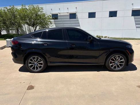 Used 2025 BMW X6 xDrive40i w/ Executive Package AWD/4WD image 4
