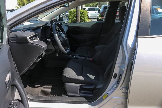 Used 2025 Toyota Corolla LE FWD image 24