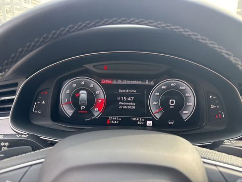 Used 2025 Audi SQ7 Prestige w/ Prestige Package image 22