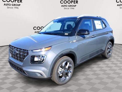 New 2026 Hyundai Venue SEL image 3