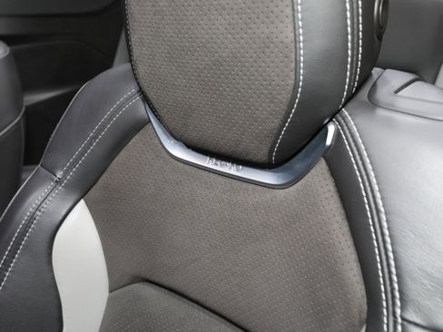 Used 2020 Chevrolet Camaro SS image 61