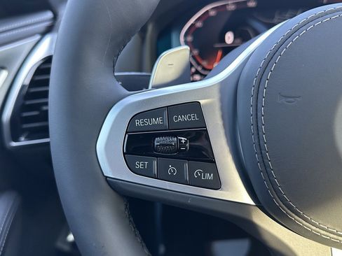 Certified 2025 BMW 840i xDrive w/ Driving Assistance Package image 18