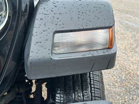 Used 2021 Jeep Wrangler Willys image 8