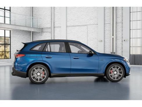 New 2026 Mercedes-Benz GLC 43 AMG 4MATIC image 17