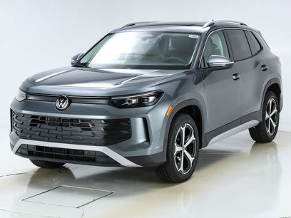 New 2026 Volkswagen Tiguan SE