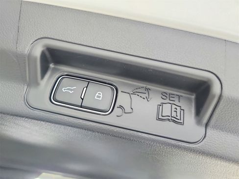 New 2026 Ford Explorer Platinum image 46