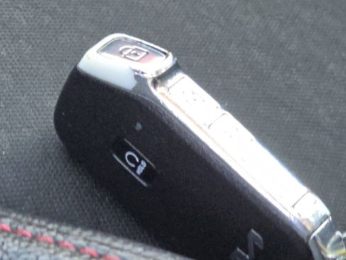 Used 2023 Kia Soul GT-Line image 39