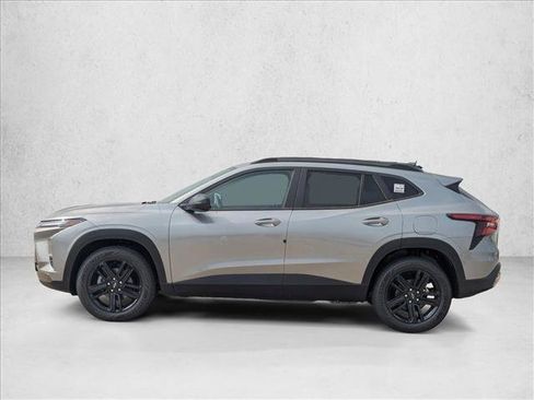 New 2026 Chevrolet Trax ACTIV w/ Sunroof Package FWD image 5