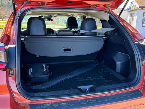 Certified 2024 Subaru Crosstrek 2.5i Limited AWD/4WD image 12