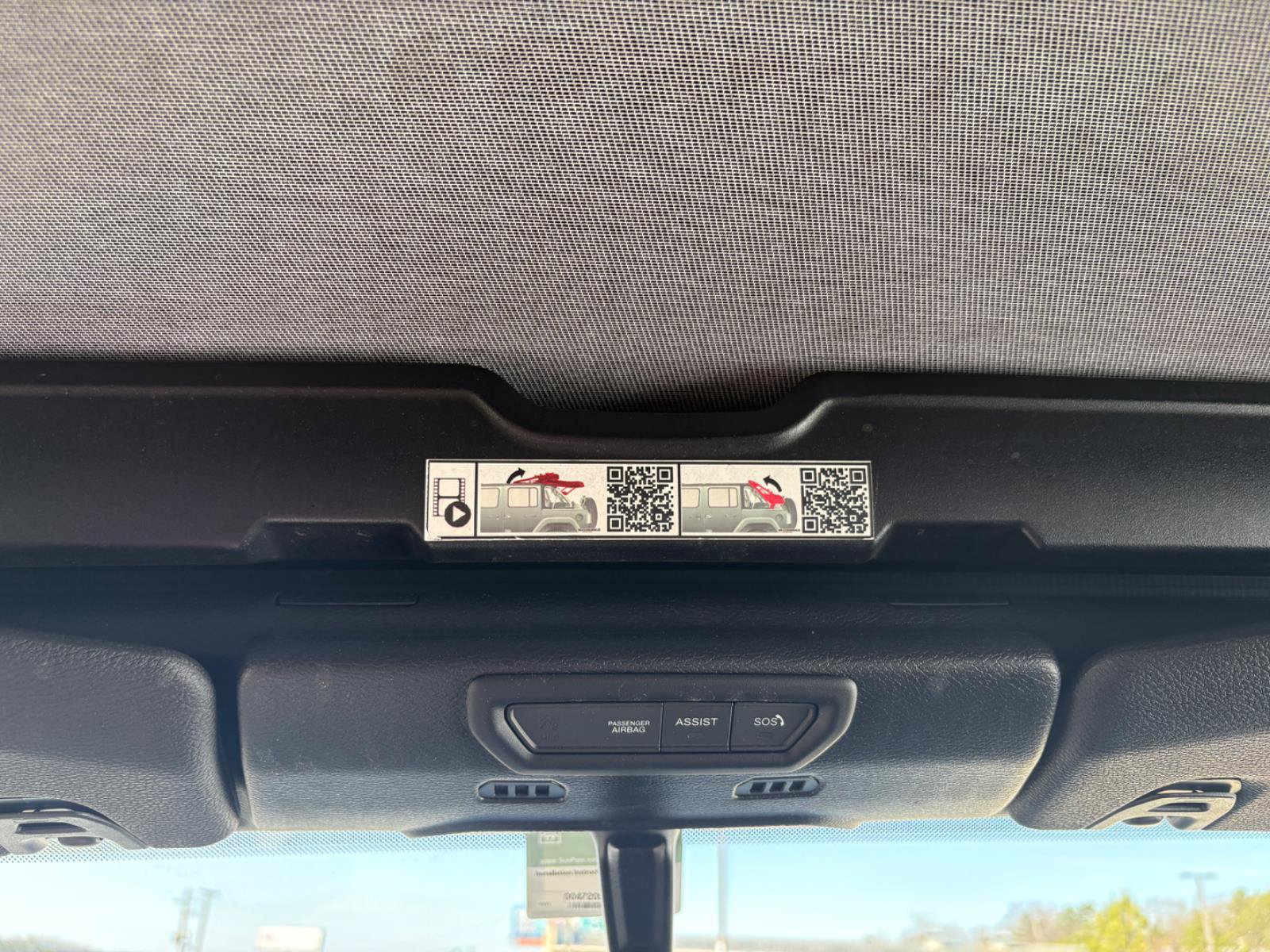 Used 2023 Jeep Wrangler Unlimited Sport AWD/4WD image 38