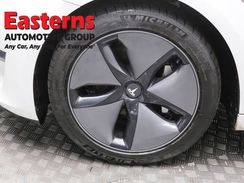 Used 2018 Tesla Model 3 Long Range image 29