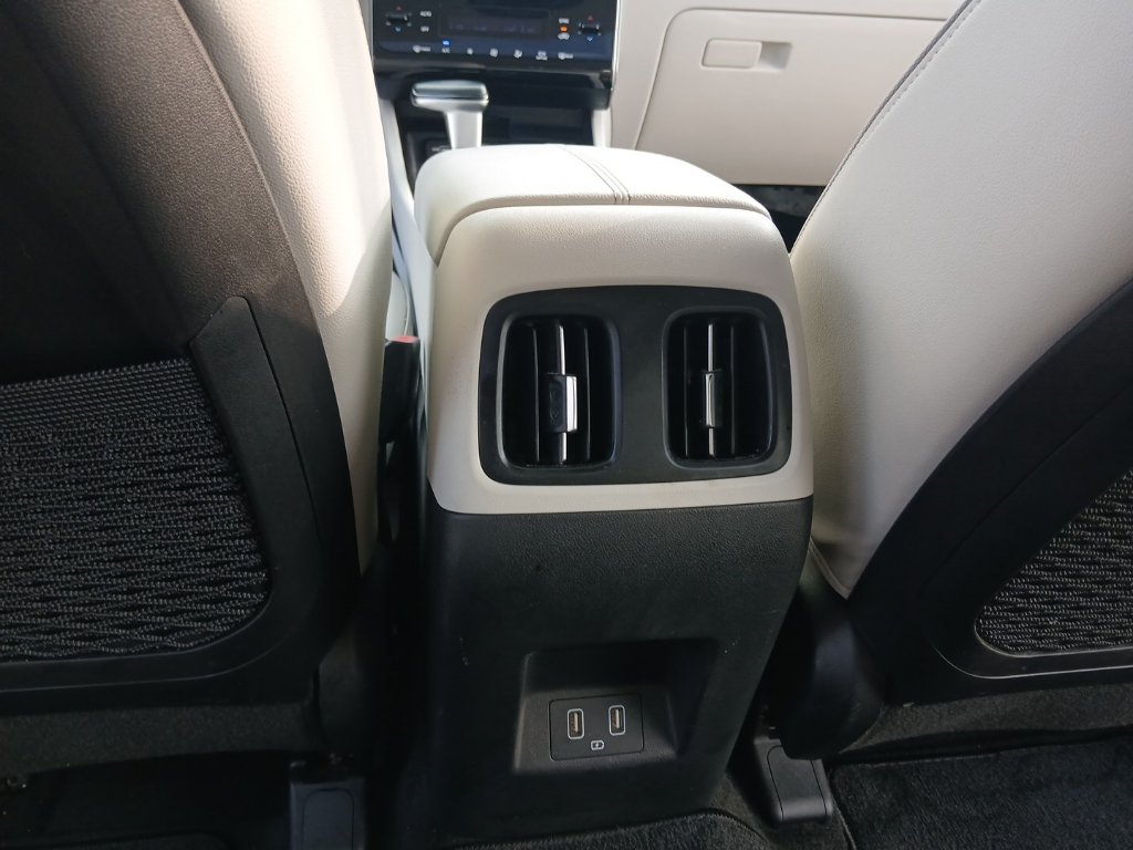 Used 2022 Hyundai Tucson SEL w/ Convenience + Premium Package FWD image 20