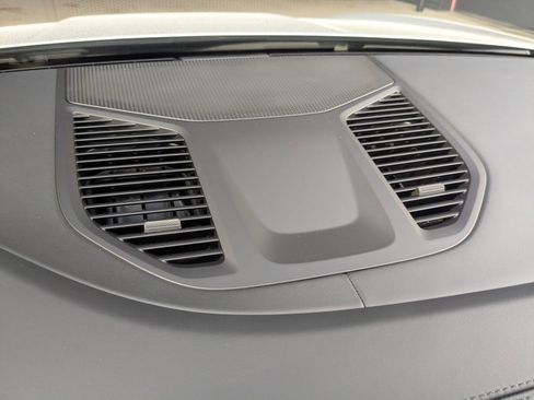 New 2026 Porsche Cayenne GTS image 22