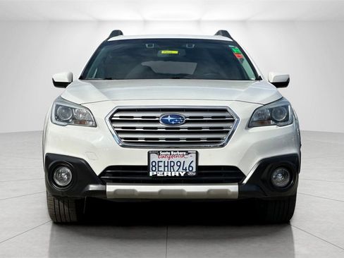 Used 2015 Subaru Outback 3.6R Limited image 9
